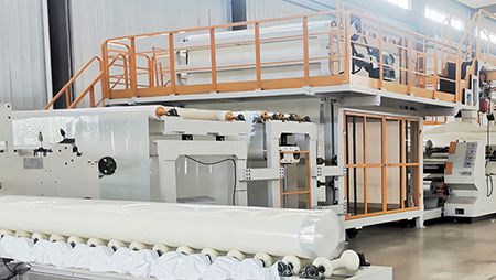 Yapışma Önleyici Kendinden Yapışkanlı Su Yalıtım Membranı Üretim Hattı