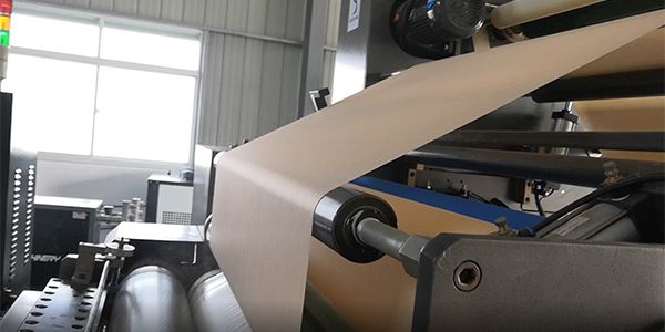 Çok Fonksiyonlu Yara Bandı Kaplama Makinesi